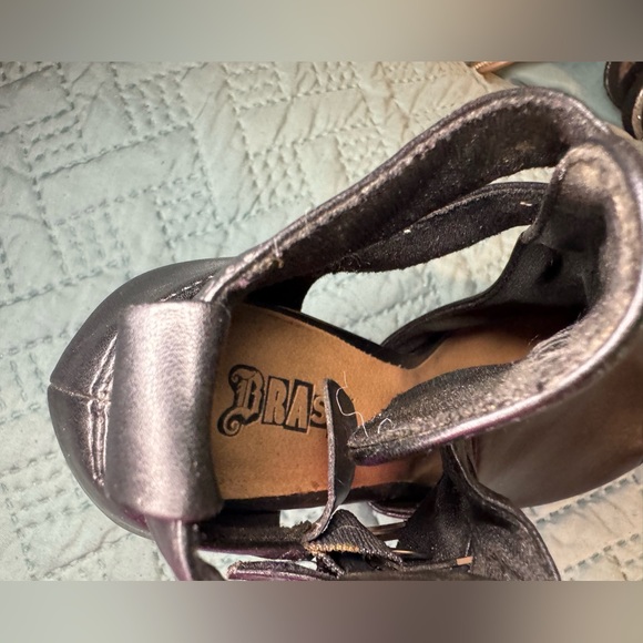 Super mega comfy shoes - Picture 7 of 8